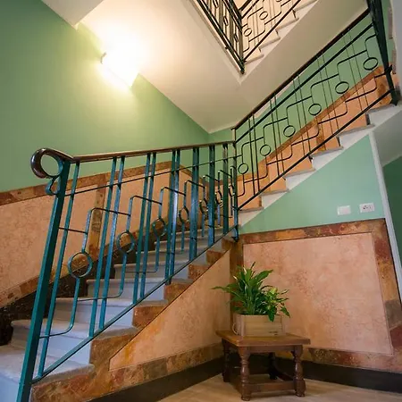 Comonfive Casa de Férias Como