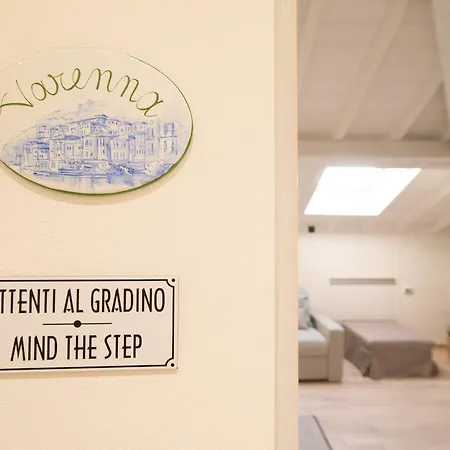 Nyaraló Comonfive *