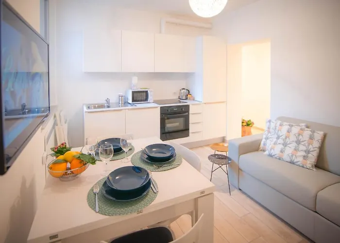 Comonfive * Όπως